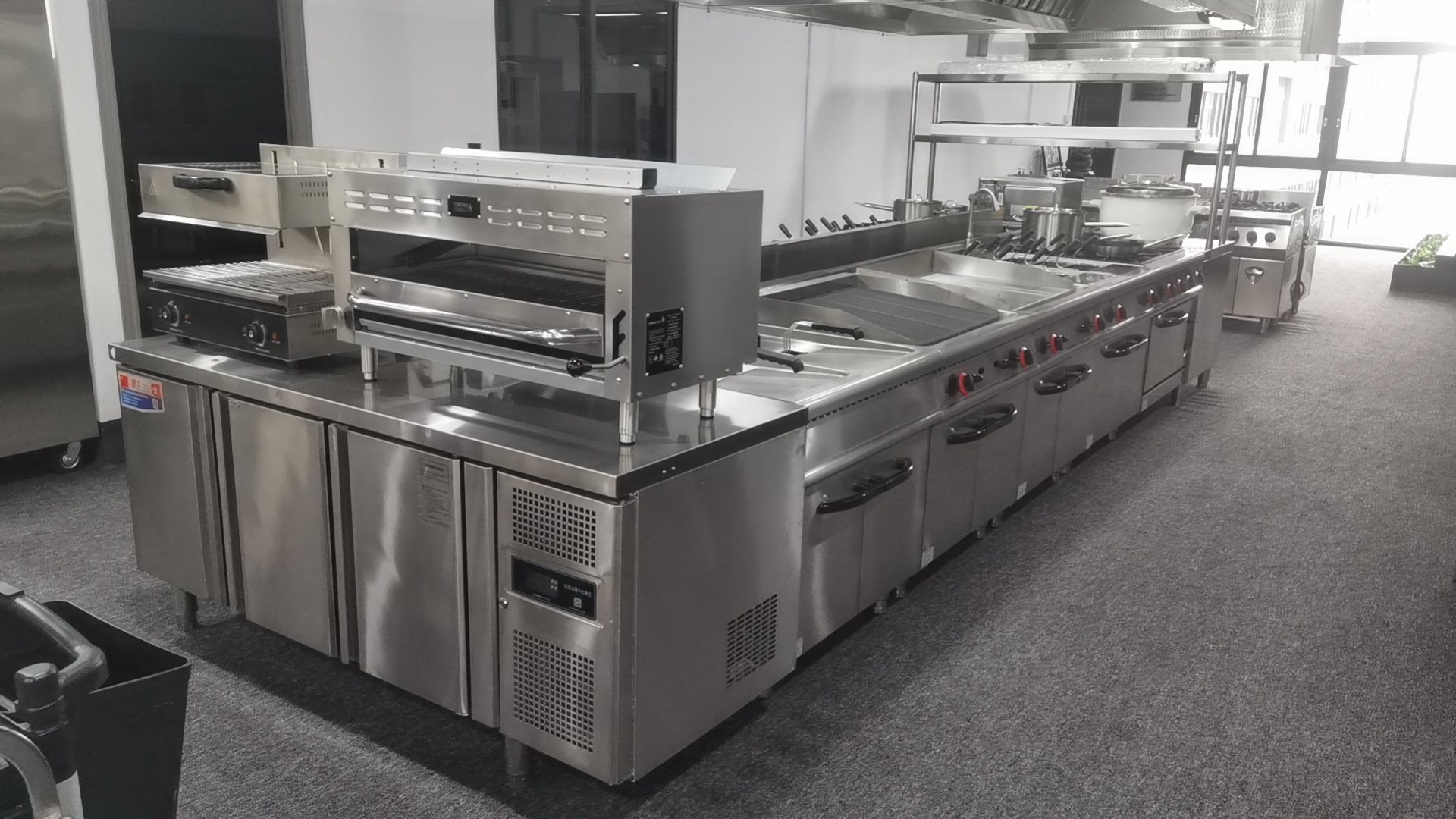 Professional-grade kitchen equipment Commercial kitchen equipment