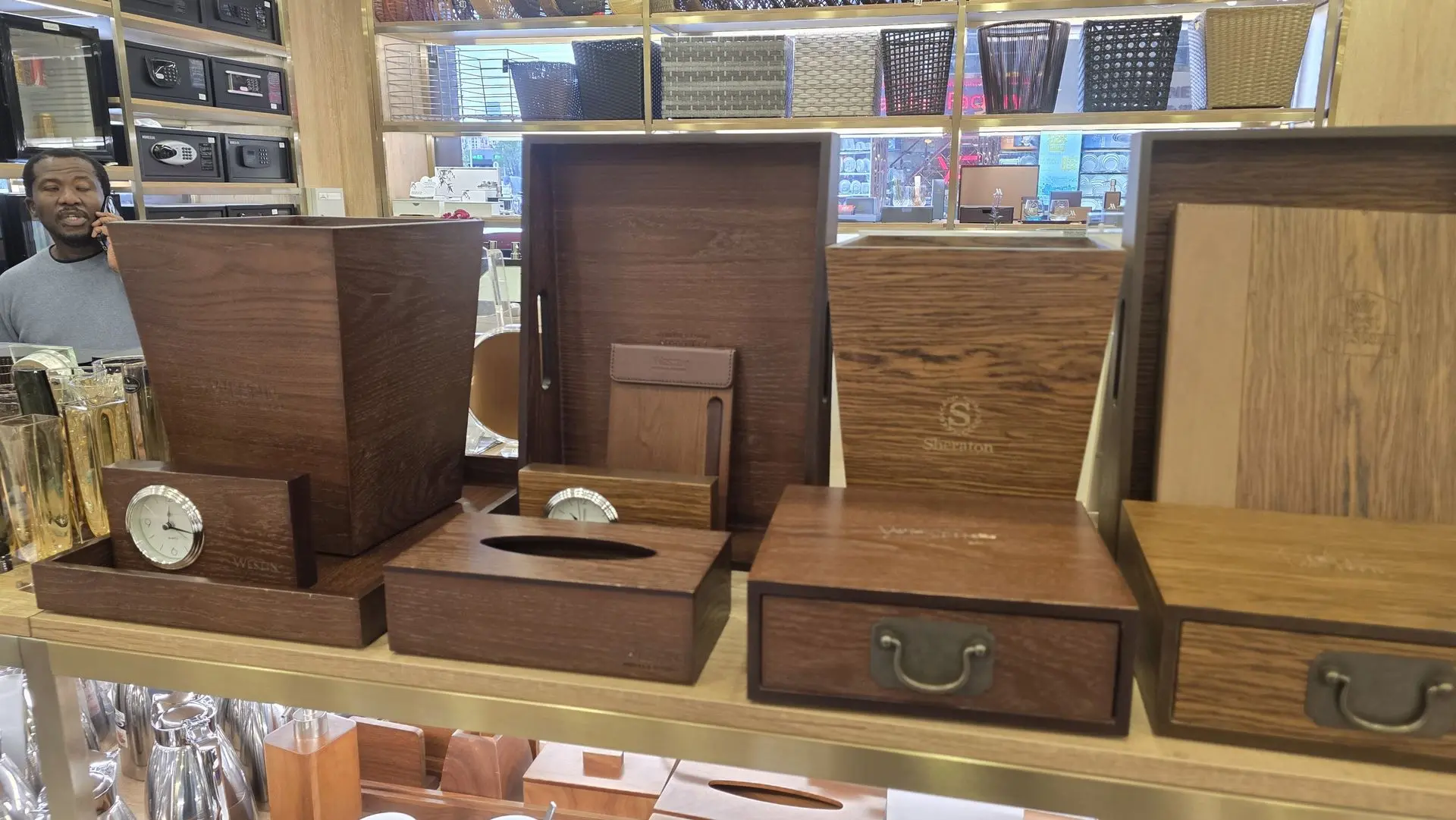 Luxury wooden hotel room accessories set including tray, tissue box, and organizer